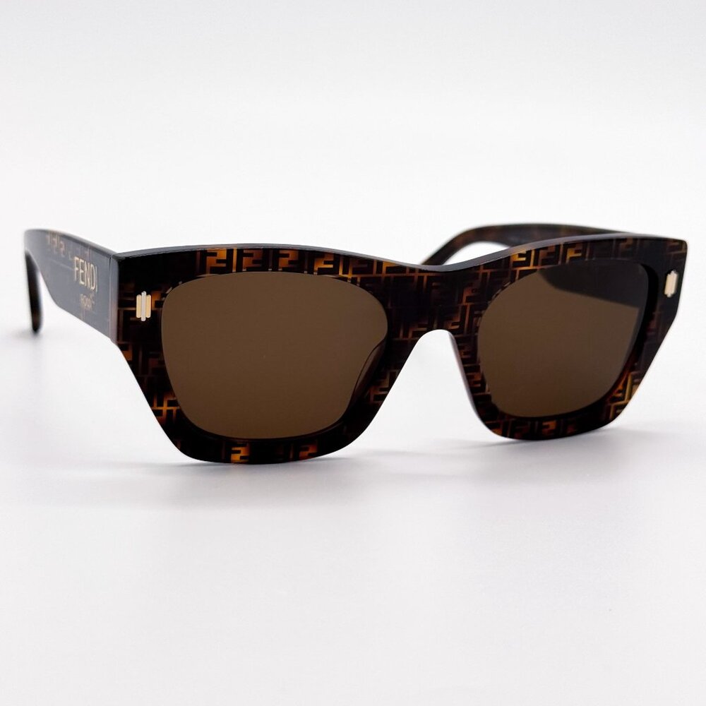 NEW FENDI SUNGLASSES FE40100I 55E HAVANA WOMEN EYEWEAR - Picture 4 of 8